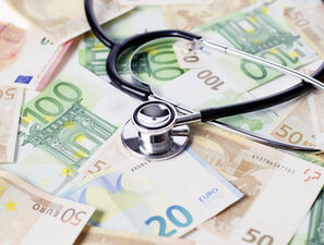 Bild zu Kritik an GKV-Finanzierungsreform - Neues Gesetz gefährdet womöglich medizinischen Fortschritt